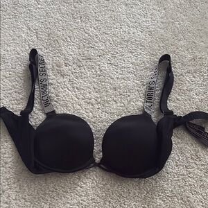 Victoria's Secret Black Push-Up Bra with Adjustable Straps